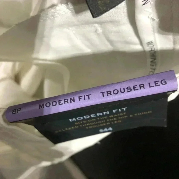 Worthington Modern fit, relax through hip & thigh,slash hip pockets trouser leg - Picture 6 of 9
